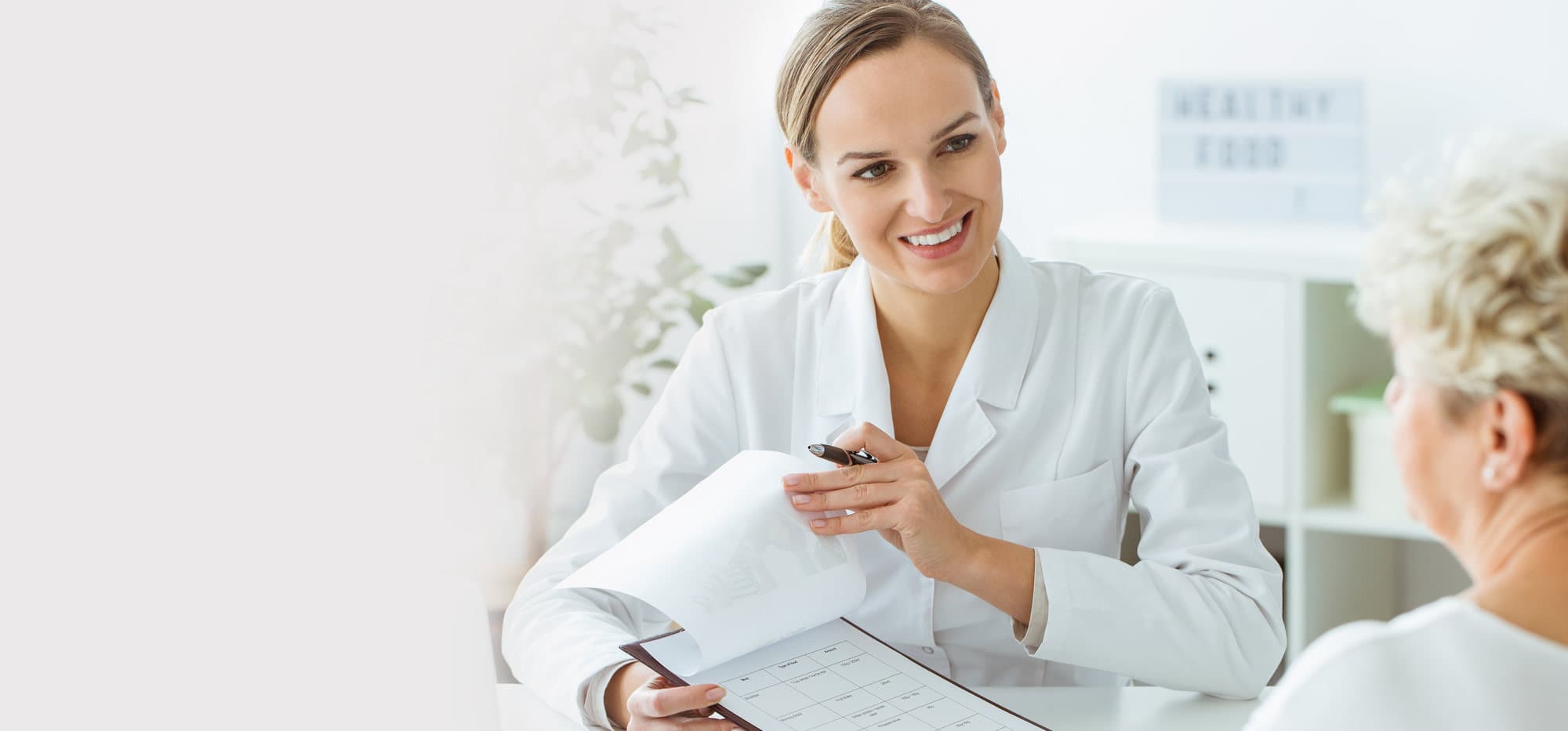 Ernährungsberaterin coacht Kundin